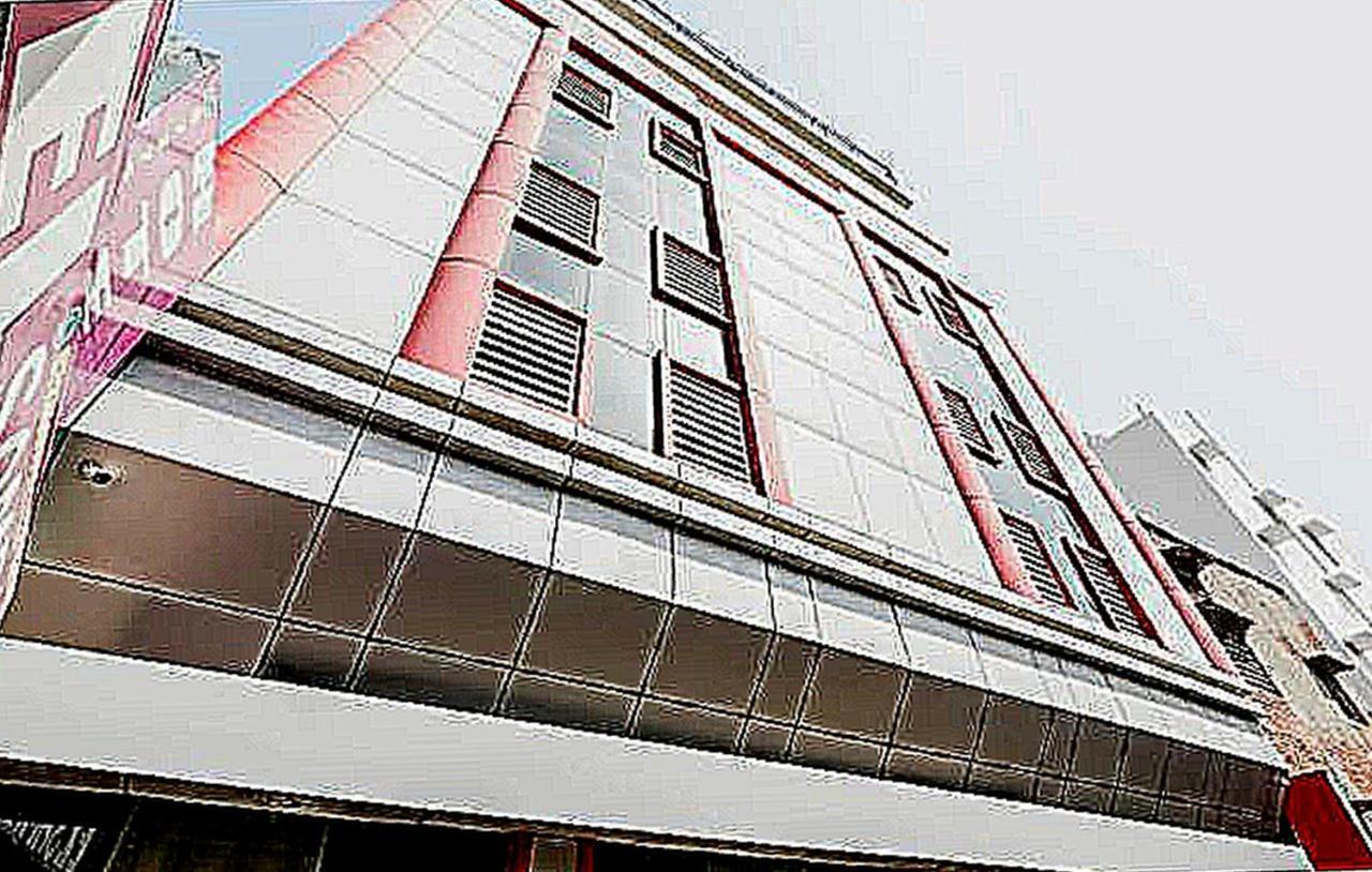 Oyo 79765 Hotel Samrat Lucknow Exterior foto