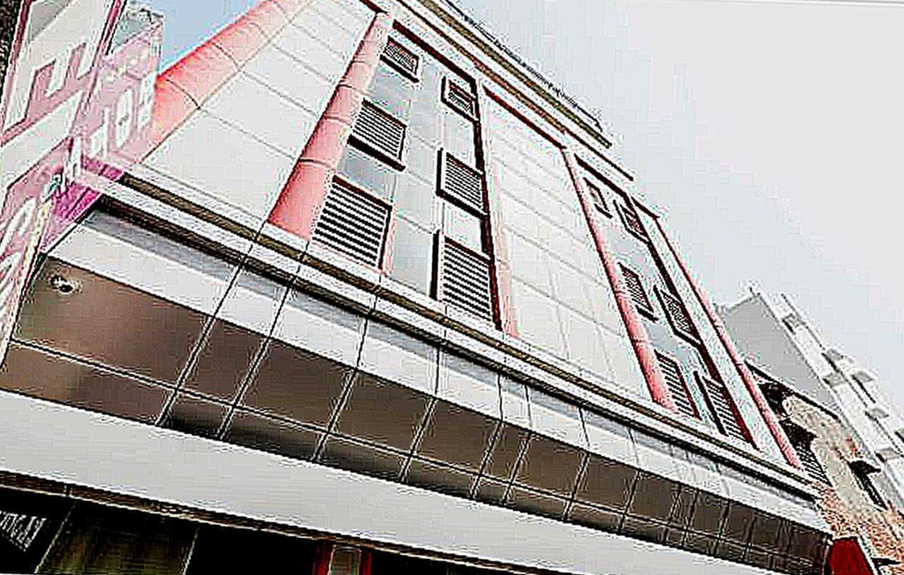 Oyo 79765 Hotel Samrat Lucknow Exterior foto